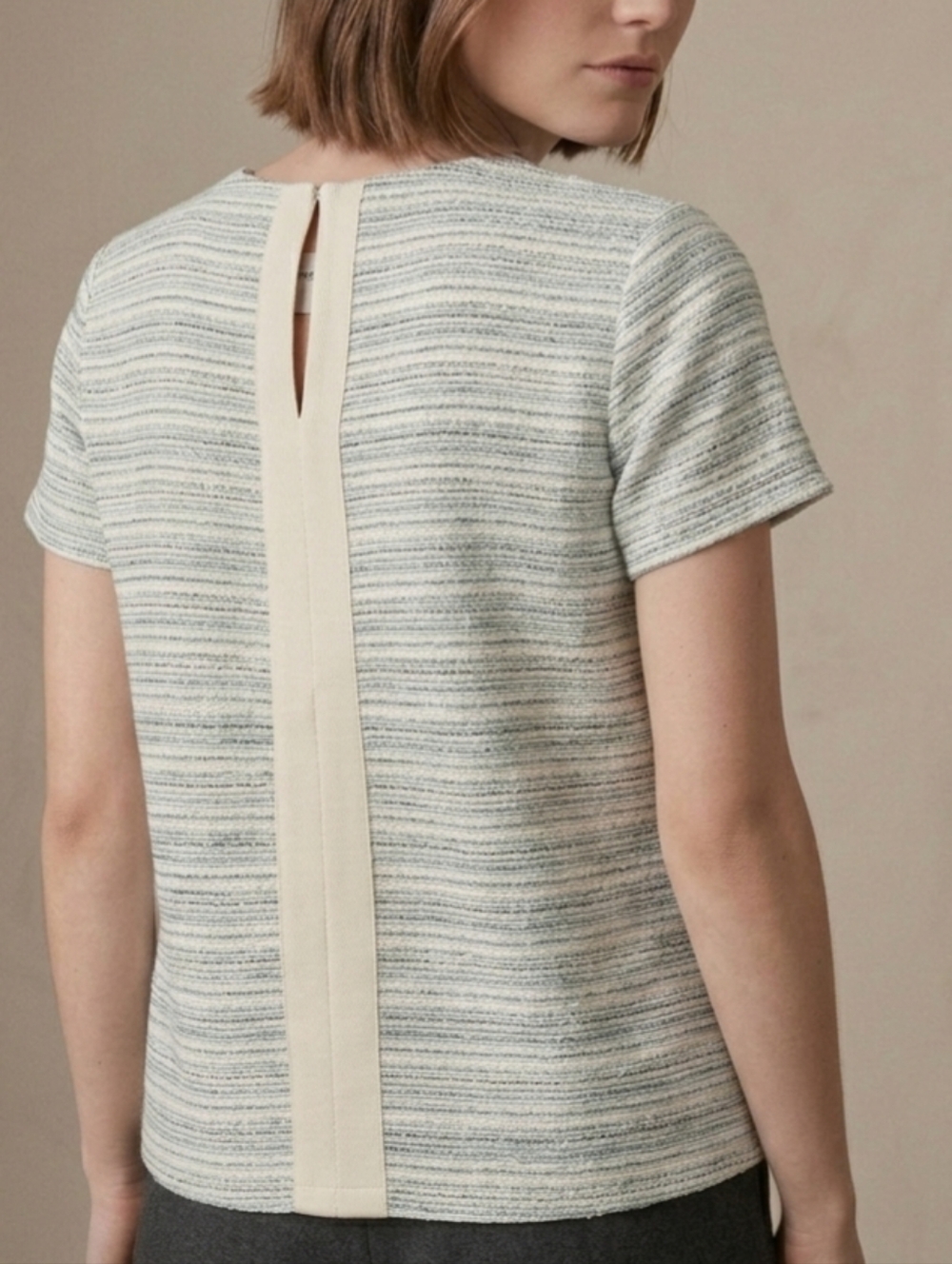 Women's Short-Sleeve Textured Stripe Top in Cream and Light Gray